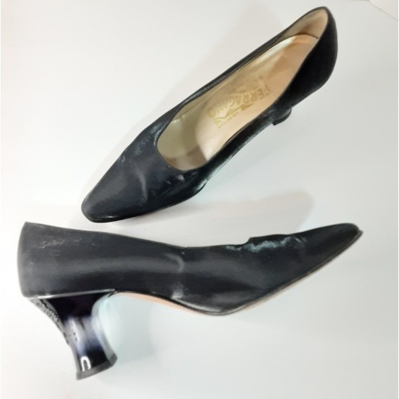 Salvatore Ferragamo Vintage Satin Pumps Chunky Kitten Heels Elegant Chic 7B - Picture 5 of 16